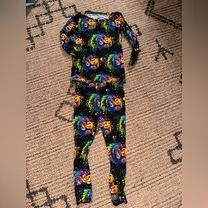 Bums & Roses 2T Lion Love